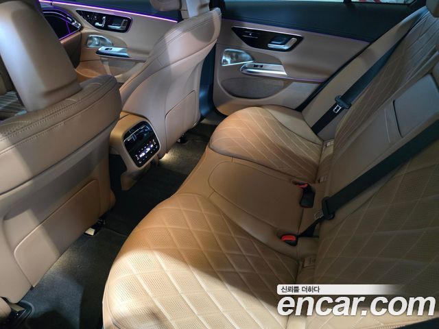 Mercedes-Benz E-Class E450 4MATIC Exclusive
