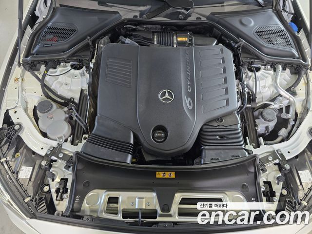 Mercedes-Benz E-Class E450 4MATIC Exclusive
