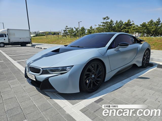 BMW i8 Coupe