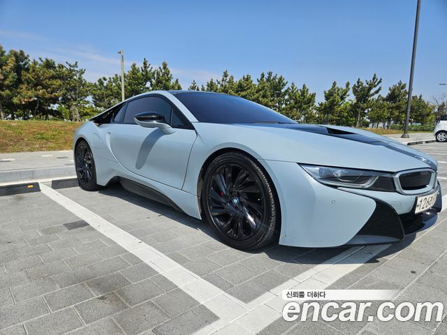 BMW i8 Coupe