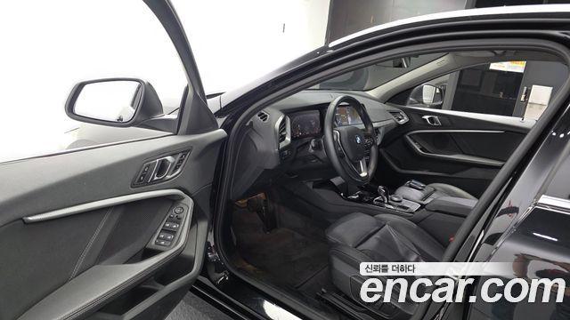 BMW 1-Series 120i Advantage