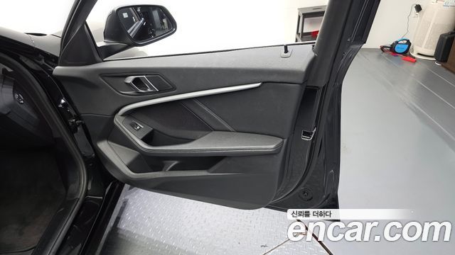 BMW 1-Series 120i Advantage