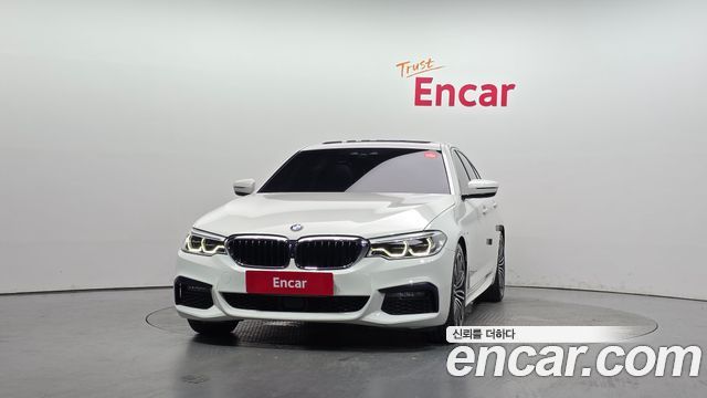 BMW 5-Series 530i M Sport Package Plus