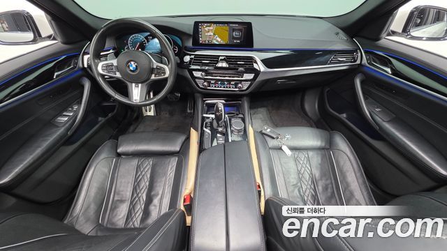 BMW 5-Series 530i M Sport Package Plus