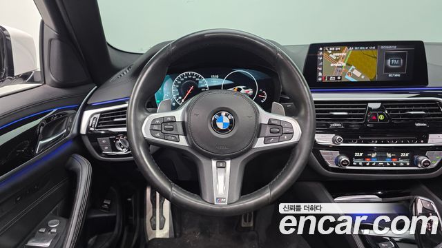BMW 5-Series 530i M Sport Package Plus