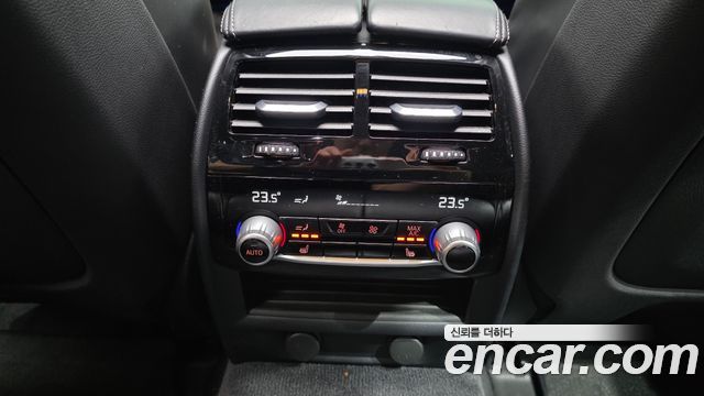 BMW 5-Series 530i M Sport Package Plus