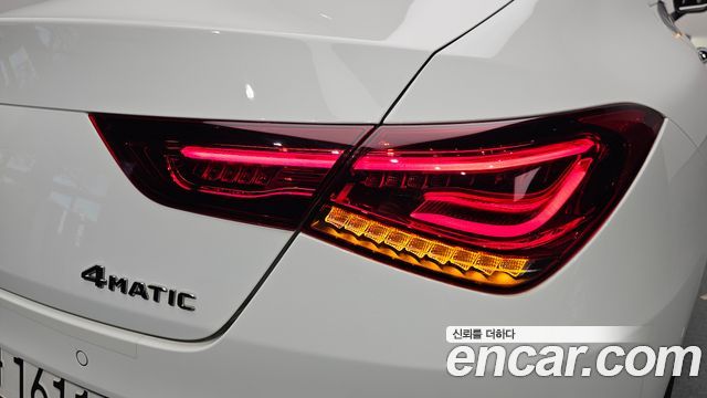 Mercedes-Benz CLA-Class CLA250 4MATIC