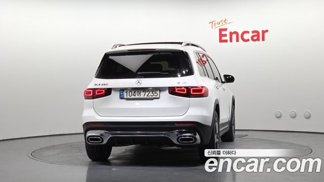 Mercedes-Benz GLB-Class GLB250 4MATIC