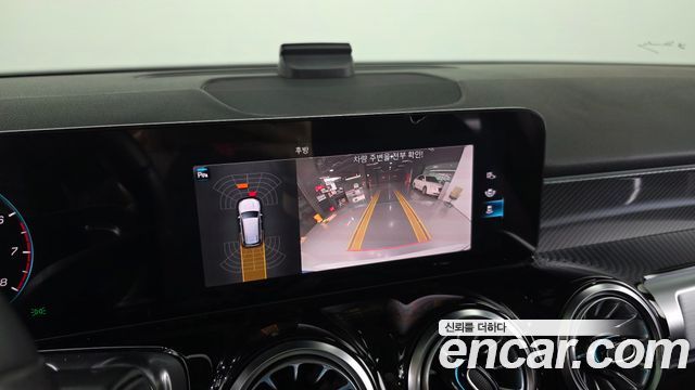 Mercedes-Benz GLB-Class GLB250 4MATIC