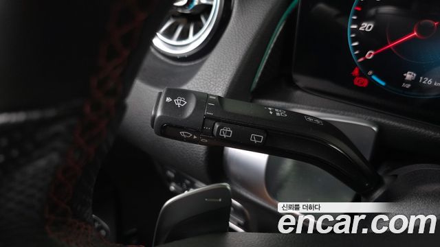 Mercedes-Benz GLB-Class GLB250 4MATIC