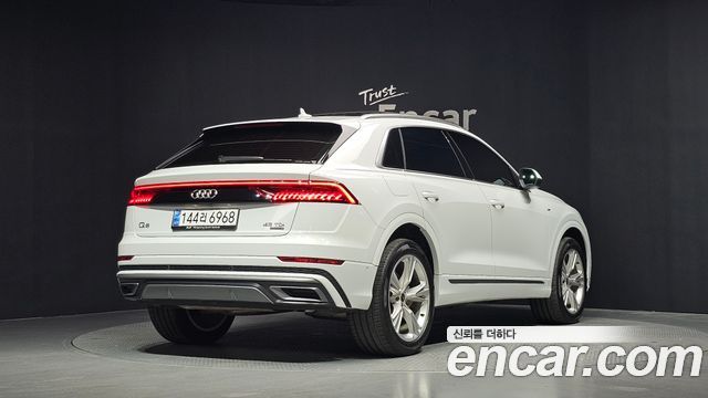 Audi Q8 45 TDI Quattro Premium