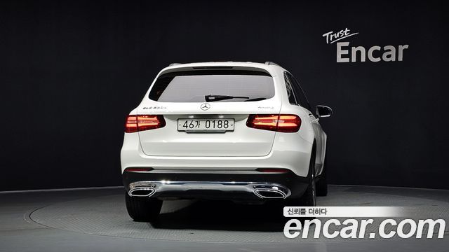 Mercedes-Benz GLC-Class GLC220 d 4MATIC