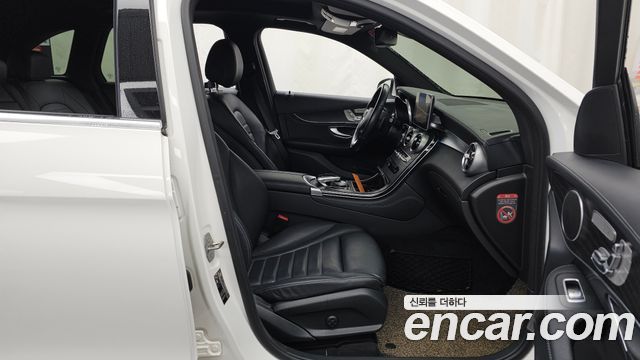 Mercedes-Benz GLC-Class GLC220 d 4MATIC