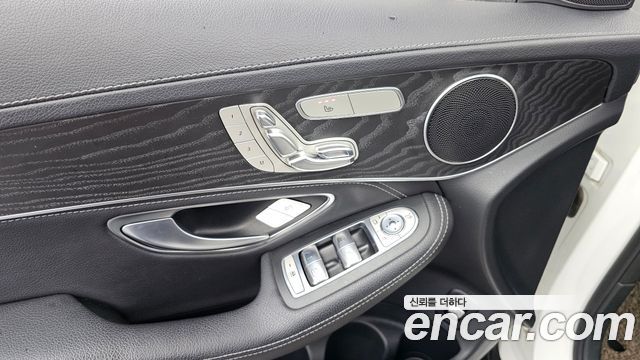 Mercedes-Benz GLC-Class GLC220 d 4MATIC