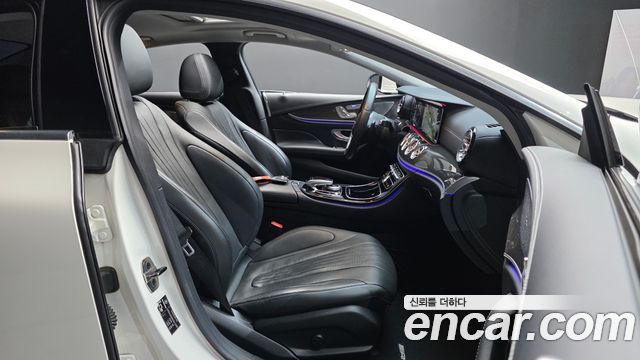 Mercedes-Benz CLS-Class CLS400d 4MATIC AMG Line