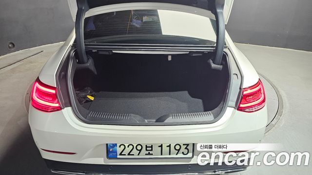 Mercedes-Benz CLS-Class CLS400d 4MATIC AMG Line