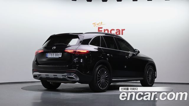 Mercedes-Benz GLC-Class GLC300 4MATIC AMG Line