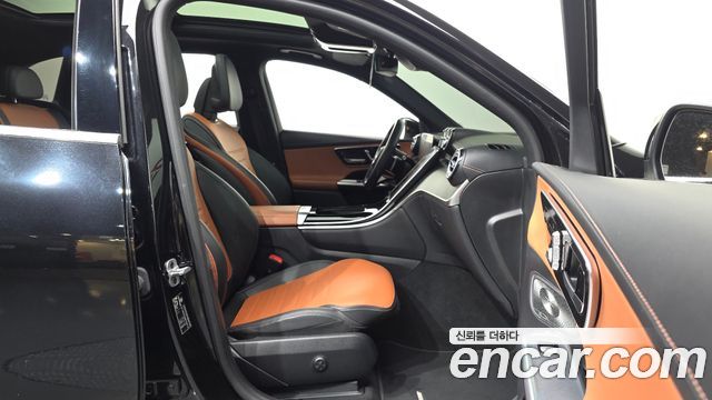 Mercedes-Benz GLC-Class GLC300 4MATIC AMG Line