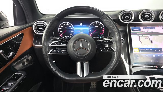 Mercedes-Benz GLC-Class GLC300 4MATIC AMG Line