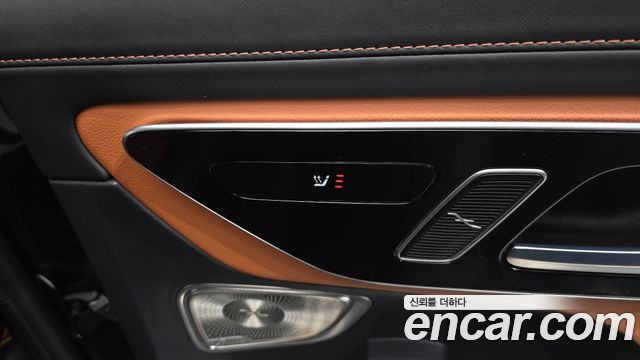 Mercedes-Benz GLC-Class GLC300 4MATIC AMG Line