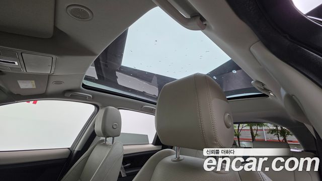 Land Rover Discovery Sport P250 S