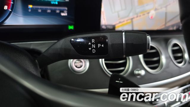 Mercedes-Benz E-Class E300 Avantgarde