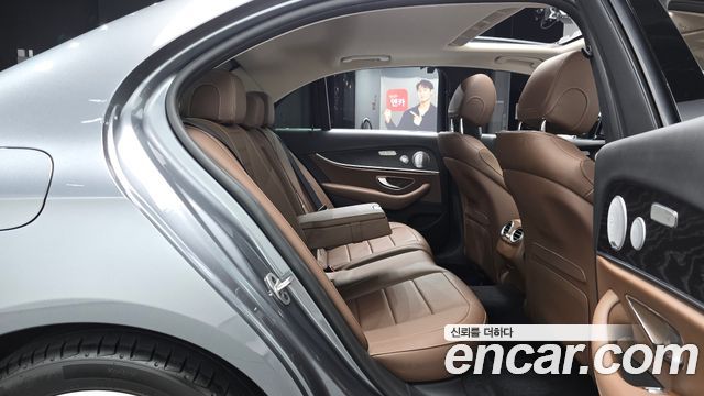 Mercedes-Benz E-Class E300 Avantgarde