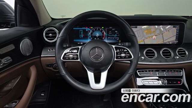 Mercedes-Benz E-Class E300 Avantgarde