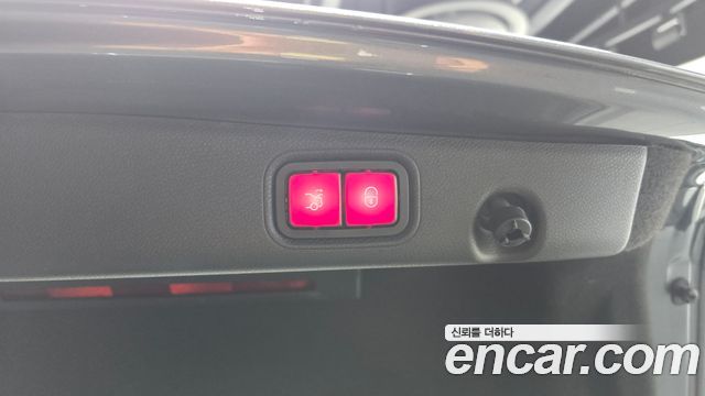 Mercedes-Benz E-Class E300 Avantgarde