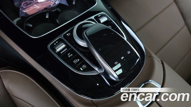 Mercedes-Benz E-Class E300 Avantgarde