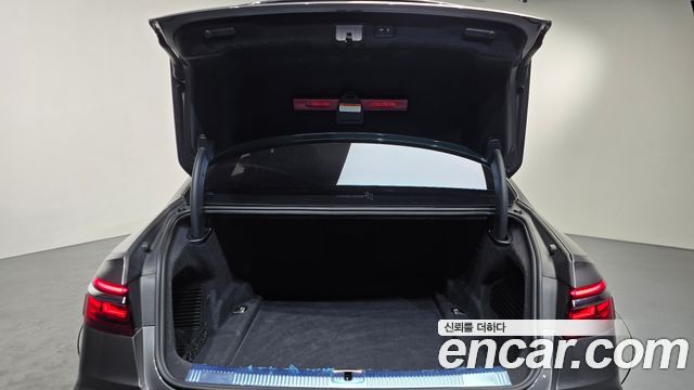 Audi A8 60 TFSI Quattro LWB
