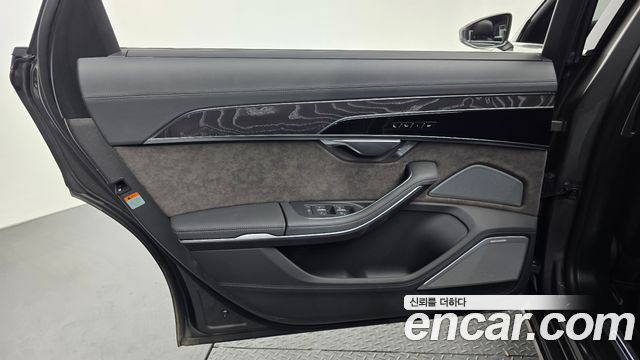 Audi A8 60 TFSI Quattro LWB