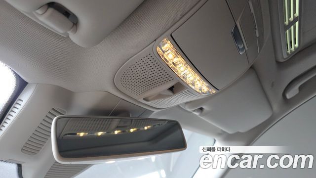 Mercedes-Benz E-Class E220d 4MATIC Avantgarde