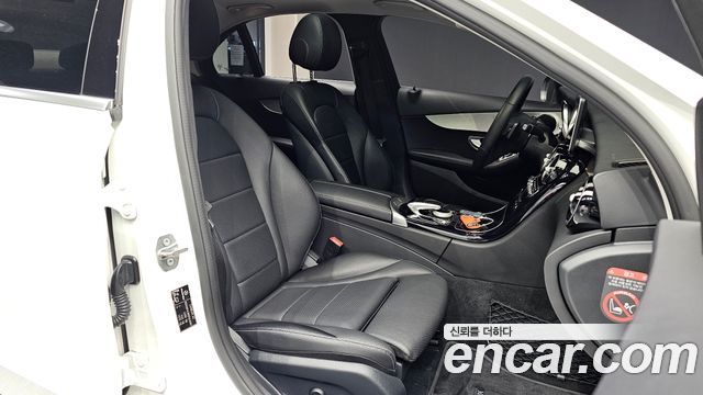 Mercedes-Benz C-Class C200 Avantgarde