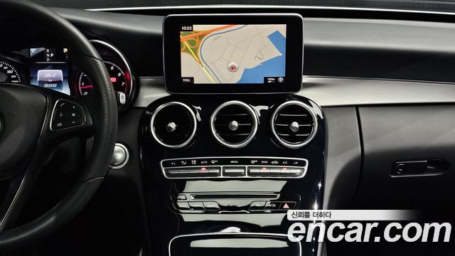 Mercedes-Benz C-Class C200 Avantgarde