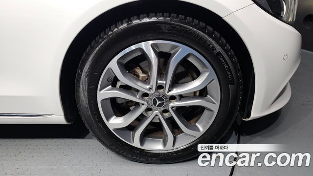 Mercedes-Benz C-Class C200 Avantgarde