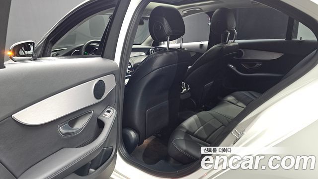 Mercedes-Benz C-Class C200 Avantgarde