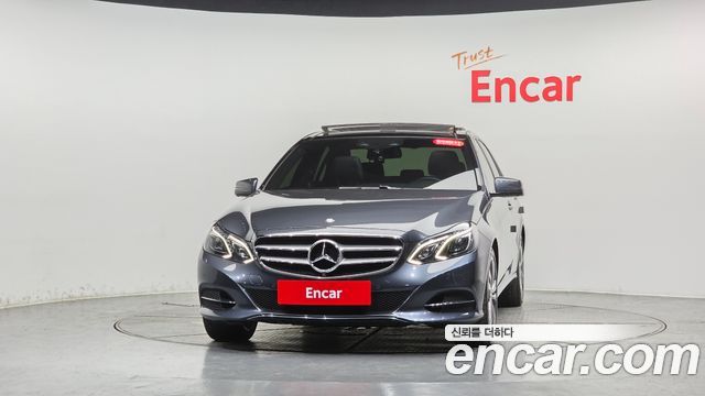 Mercedes-Benz E-Class E300 4MATIC Avantgarde