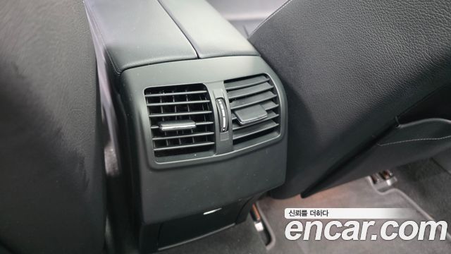 Mercedes-Benz E-Class E300 4MATIC Avantgarde
