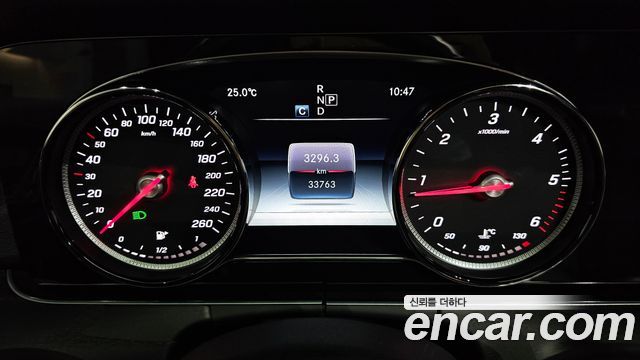 Mercedes-Benz E-Class E220d Avantgarde