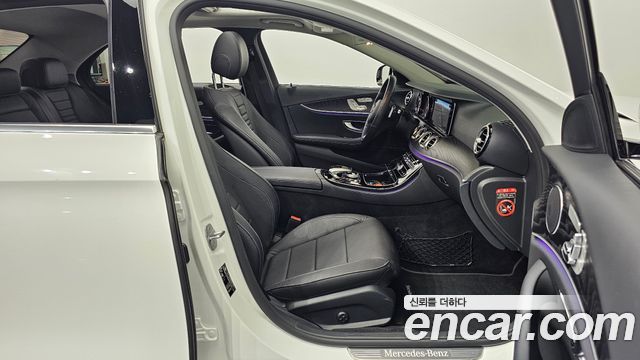 Mercedes-Benz E-Class E220d Avantgarde