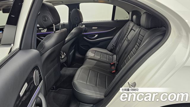 Mercedes-Benz E-Class E220d Avantgarde