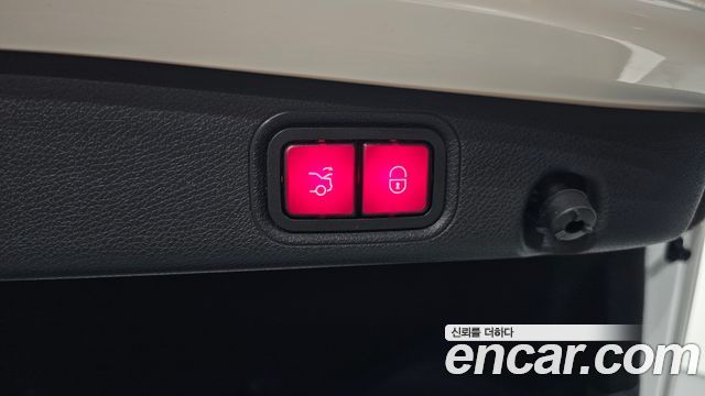 Mercedes-Benz E-Class E220d Avantgarde