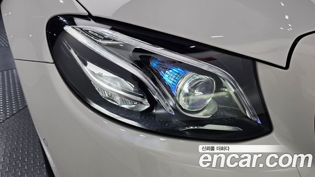 Mercedes-Benz E-Class E220d Avantgarde