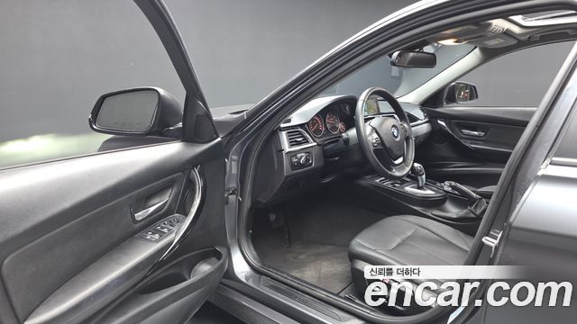 BMW 3-Series 320d