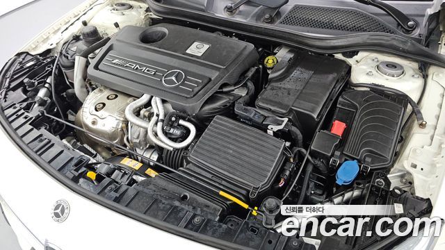 Mercedes-Benz GLA-Class GLA45 AMG 4MATIC