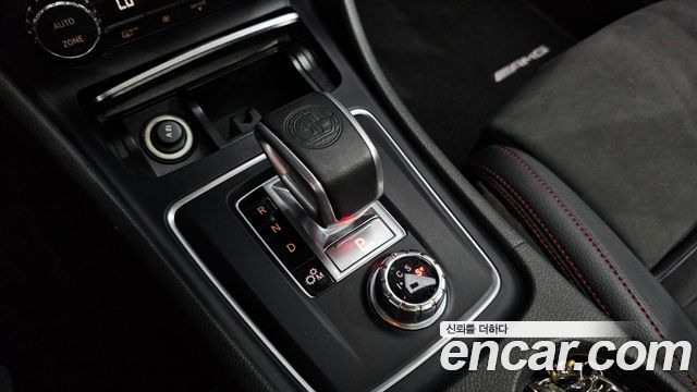 Mercedes-Benz GLA-Class GLA45 AMG 4MATIC