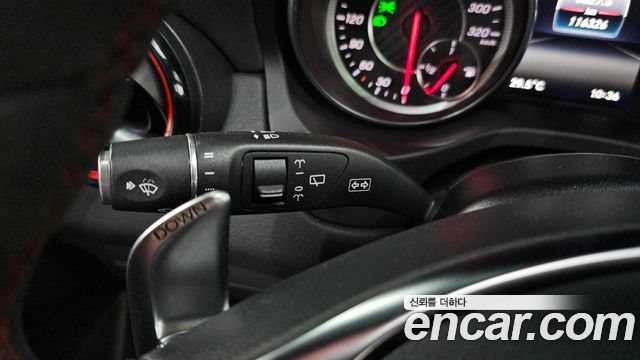 Mercedes-Benz GLA-Class GLA45 AMG 4MATIC