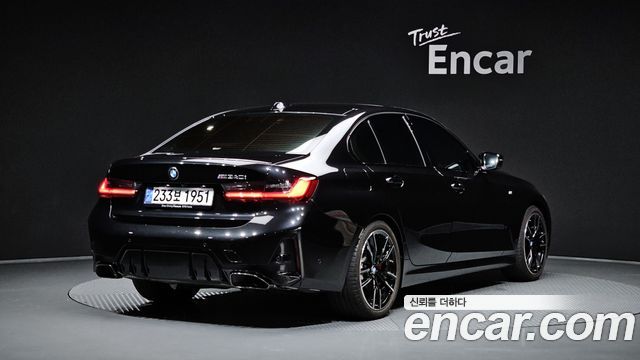 BMW 3-Series M340i Pro