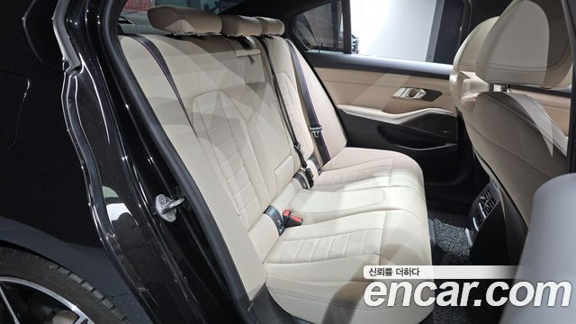 BMW 3-Series M340i Pro